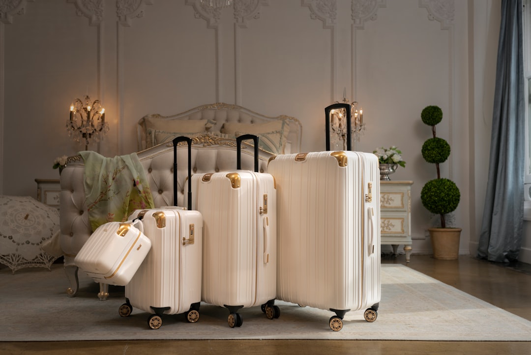 Discover the Best Lightweight Luggage for Easy Travel